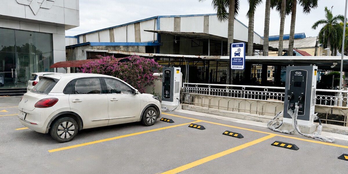Khám Phá Mô Hình Trạm Sạc Điện TMT – EGREEN Đang Hình Thành Tại Việt Nam