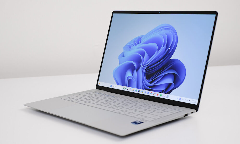 Khám Phá Chi Tiết ASUS ExpertBook Ultra: Laptop Dành Cho Doanh Nhân Mỏng Nhẹ