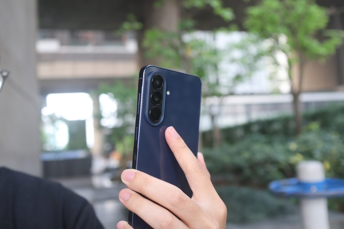 Đánh Giá Chi Tiết Samsung Galaxy A Series 2026: Thiết Kế Đỉnh Cao và Camera Tuyệt Vời