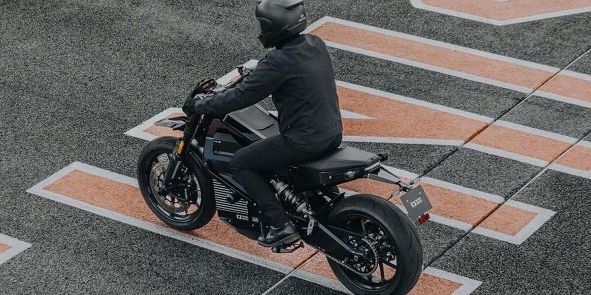 Nuen Moto Tạm Dừng Dự Án Xe Máy Điện: Thông Tin Cần Biết