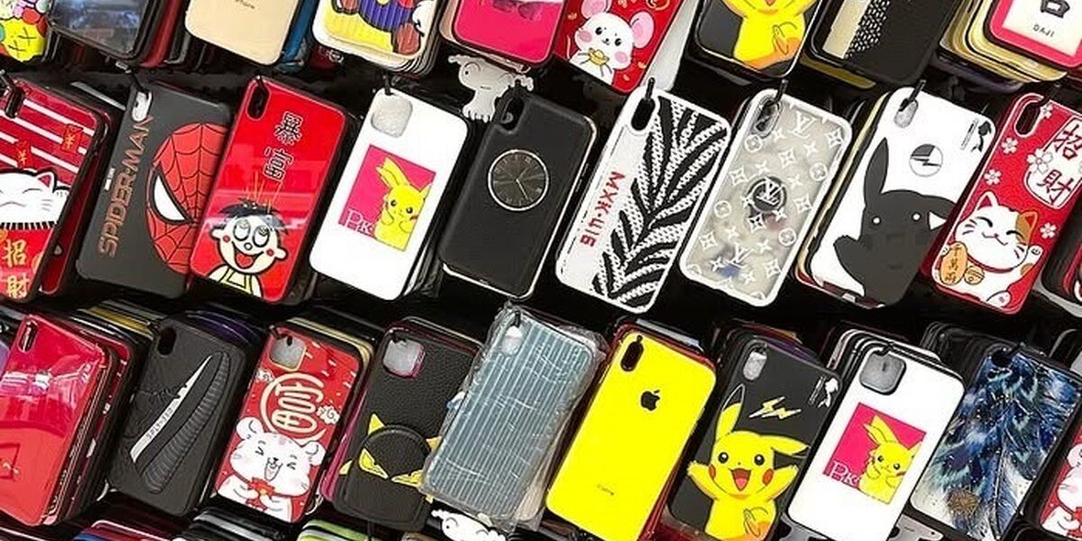 Ốp lưng điện thoại giá rẻ: rủi ro nhiễm độc từ nhựa tái chế