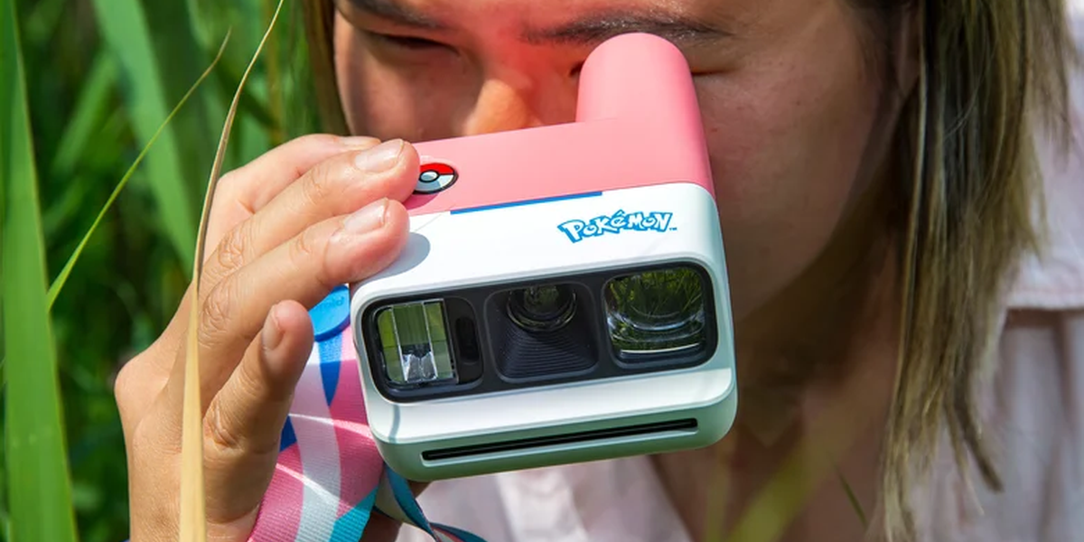 Polaroid và Pokémon hợp tác: bộ máy ảnh lấy liền kỷ niệm 30 năm với Pikachu, Sylveon và Pokéball