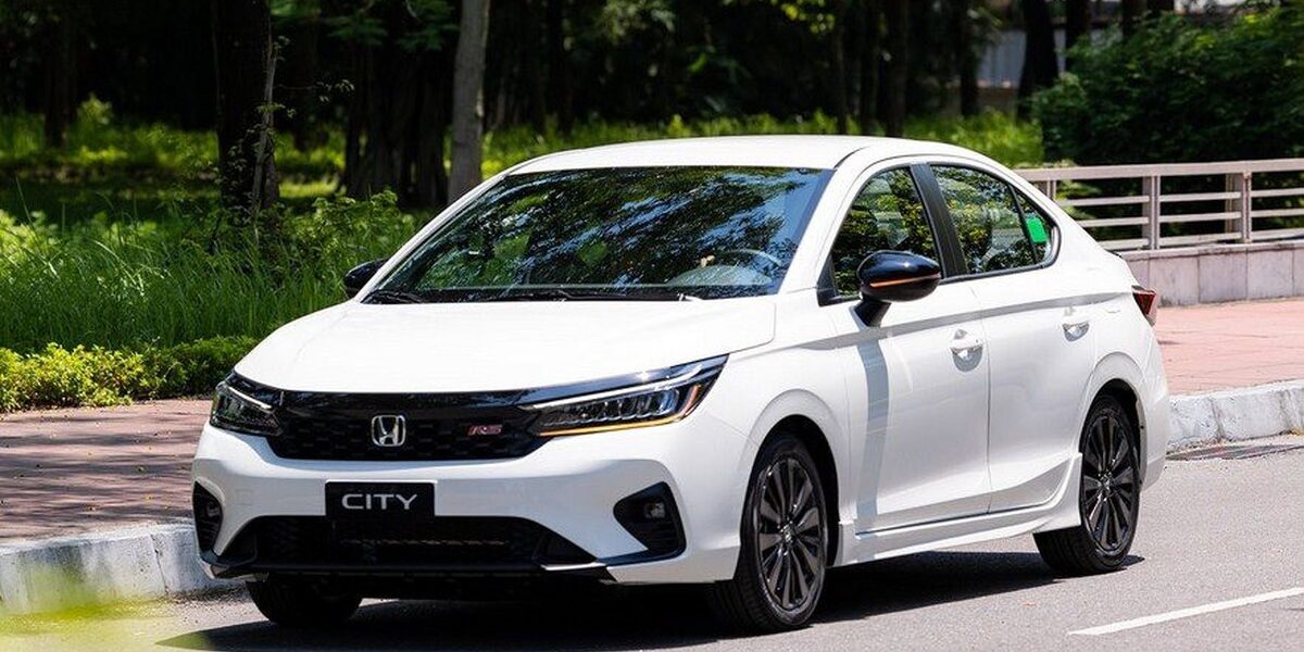 Honda City giảm mạnh: phân tích nên mua ngay hay chờ bản nâng cấp