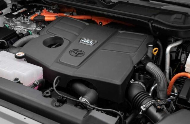 Phát hiện sớm hỏng bạc lót: phương pháp kiểm tra động cơ bằng búa của Toyota