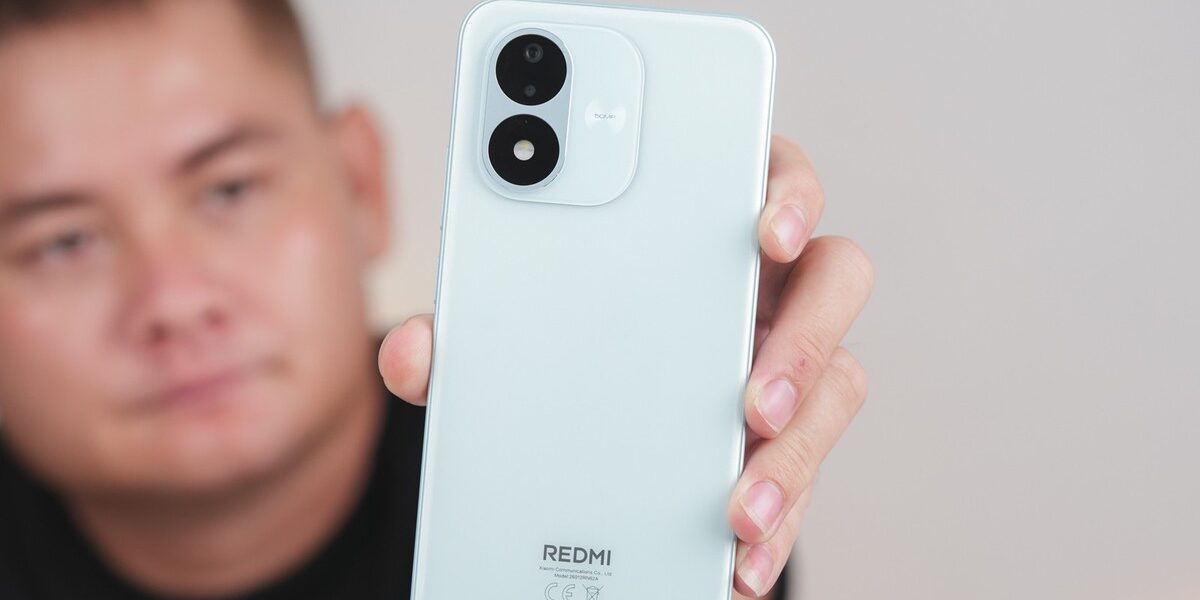 Redmi Note 17 4G — Pin 7.700mAh, màn hình lớn và độ bền hướng đến sử dụng lâu dài