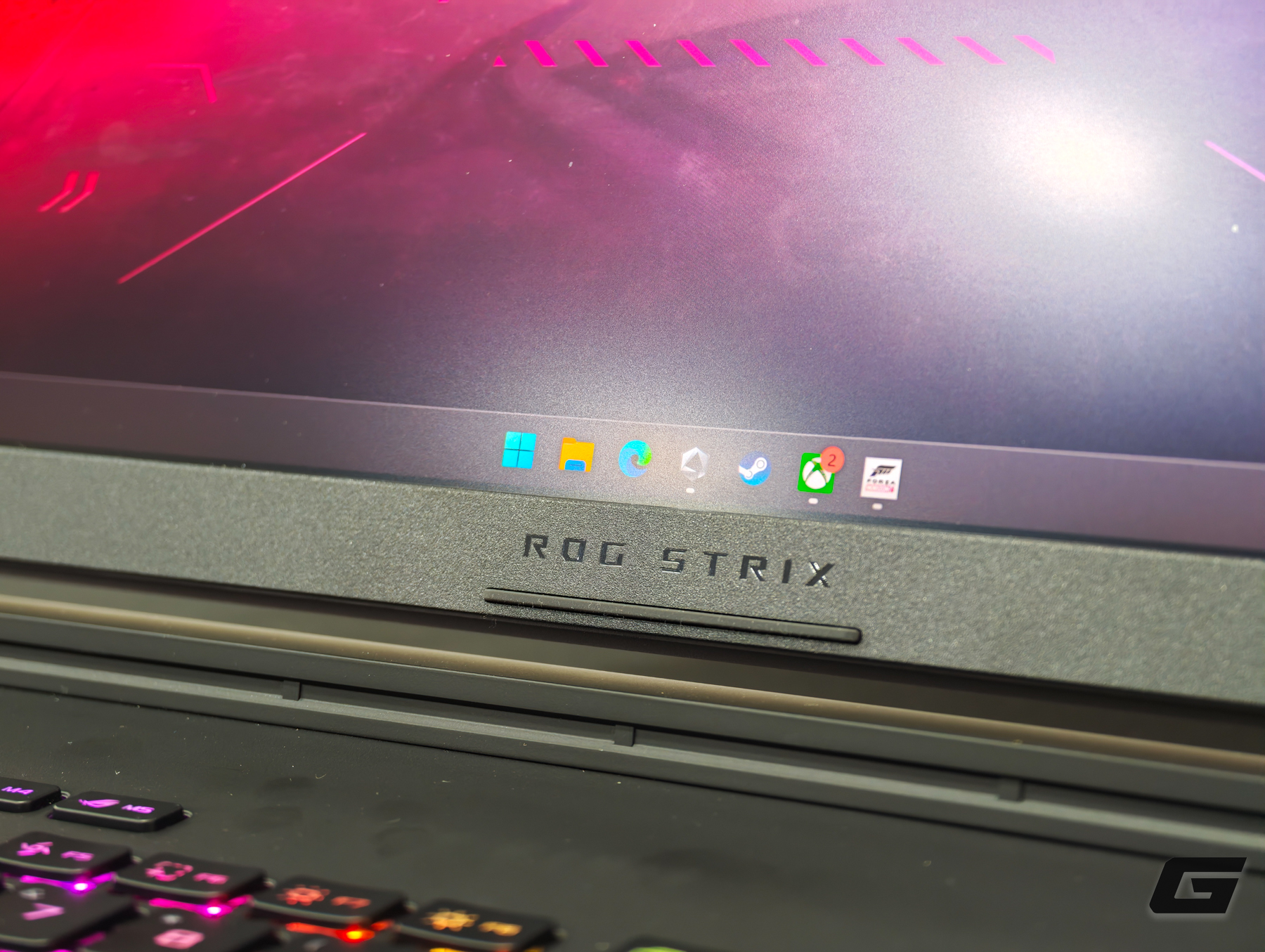 img20260805102105-1786015431067296491845 Laptop gaming mạnh nhất lịch sử ROG chính thức bán tại Việt Nam: Đem SH350i ra đổi vẫn phải bù thêm tiền mới rước về được - Ảnh 15.