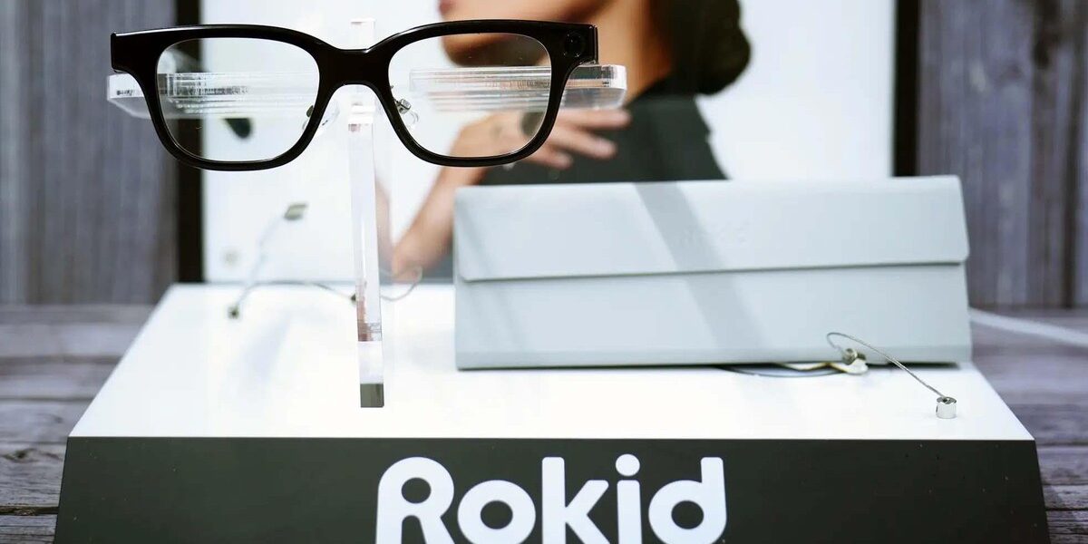 Rokid Glasses: Kính AI nhỏ gọn với camera 12 MP và trợ lý dịch thuật cho dùng hằng ngày