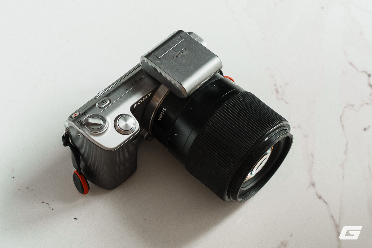 Tôi mua máy ảnh Sony giá 3,5 triệu từ 2010: Chụp vẫn đẹp, nét căng từng pixel nhưng chỉ hợp với hội