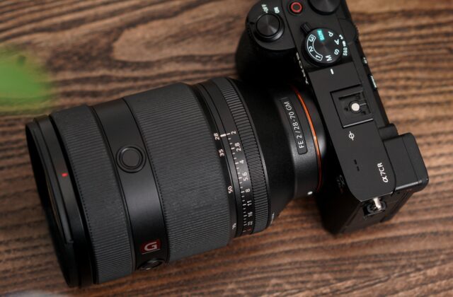 Đánh giá chi tiết bộ đôi Sony A7CR + FE 28-70mm F2: Khi hiệu năng gặp tính thực dụng