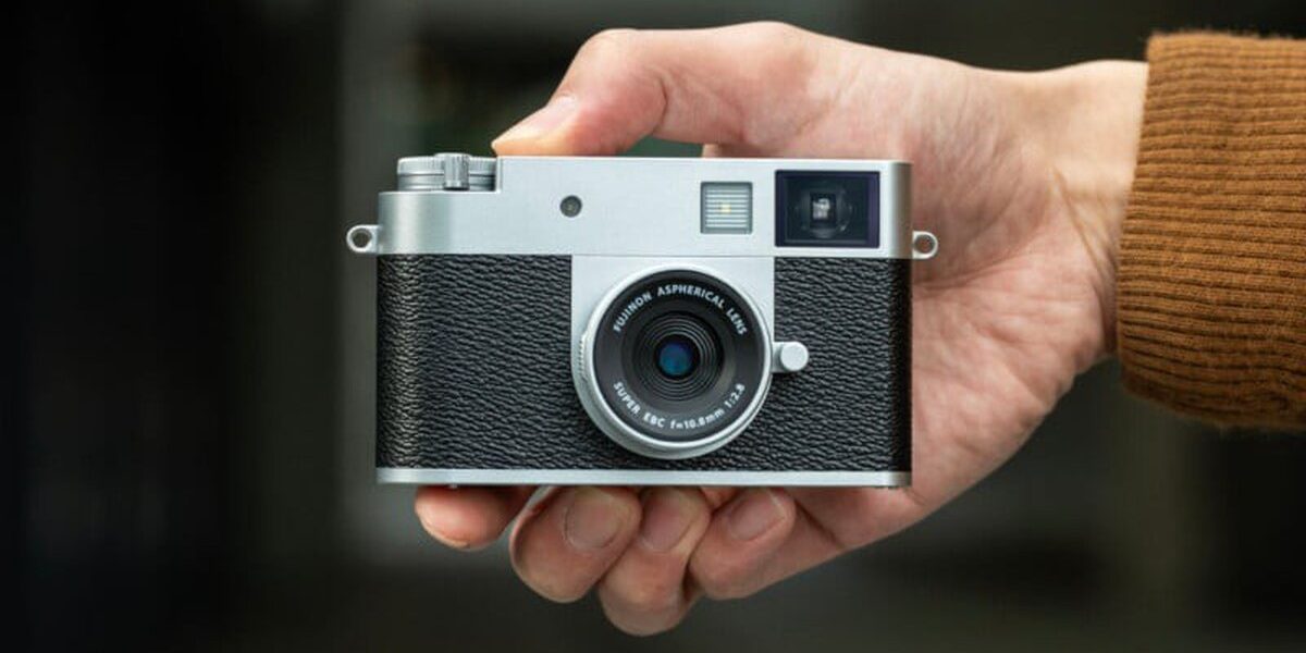Fujifilm X half: Khi trải nghiệm chụp ảnh cổ điển gặp công nghệ số