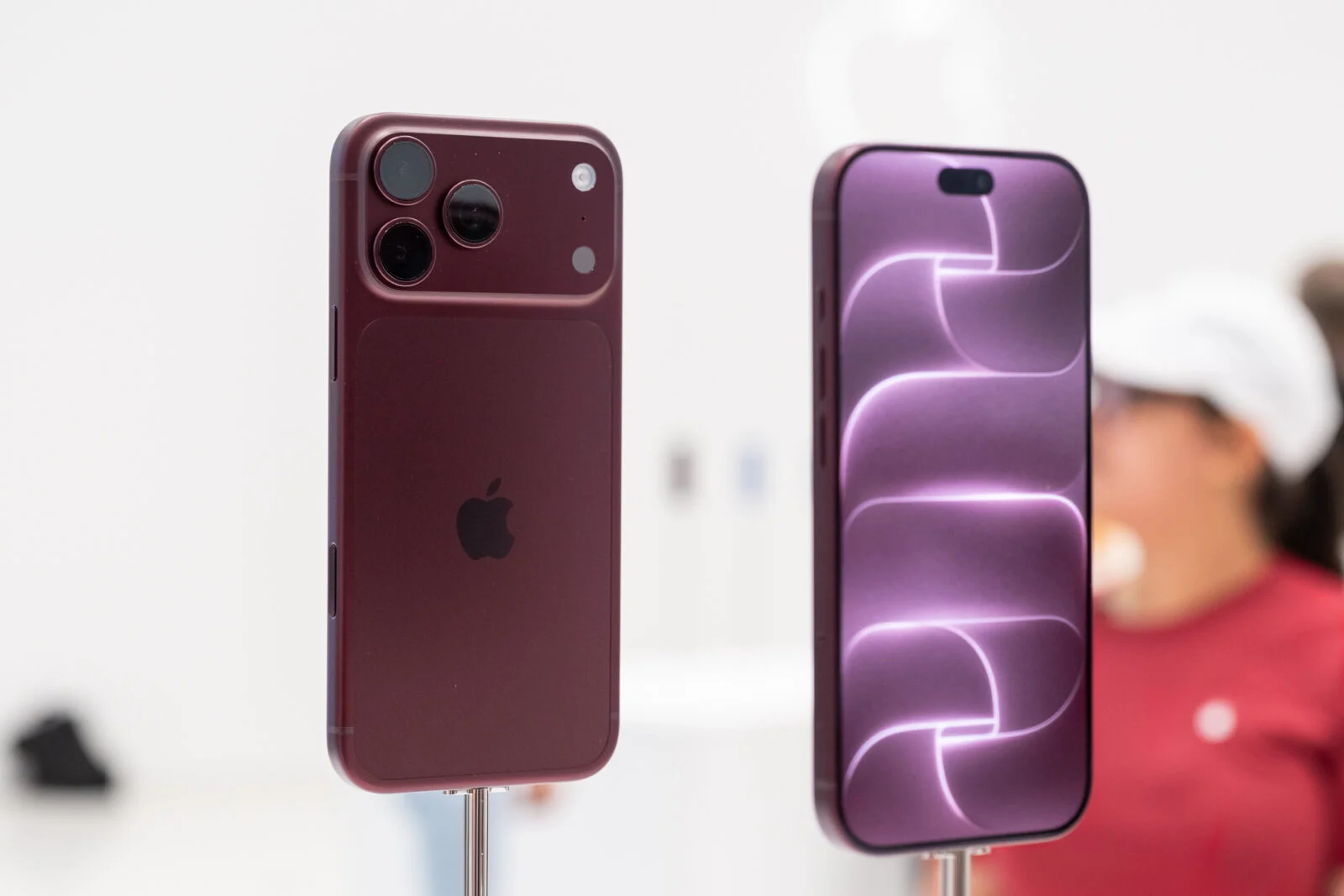 apple-event-sept2026-iphone-18-pro-04-1600x1067jpg-1789173843179-17891738434901185122862