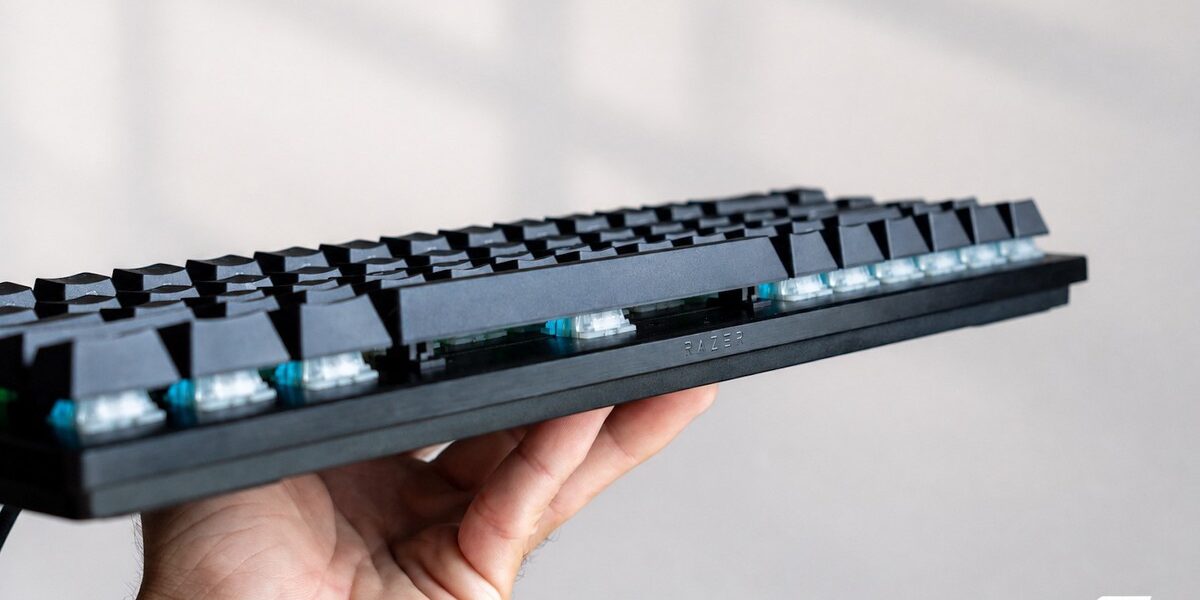 Huntsman V3 HE Magnetic: Razer đưa Hall Effect xuống phân khúc dễ tiếp cận