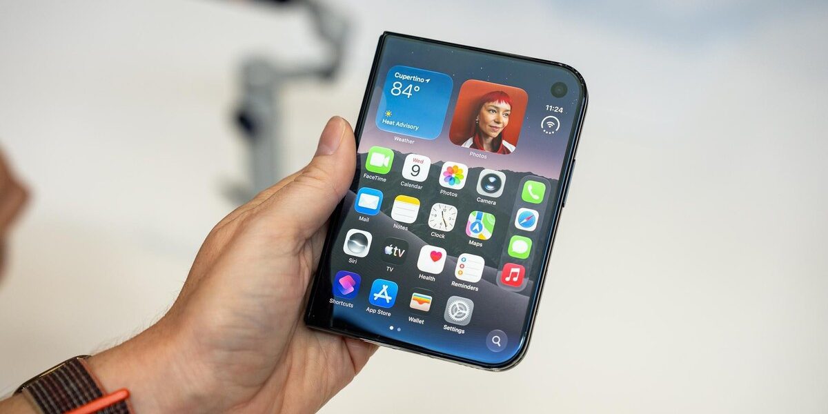 iPhone Duo: Màn hình gập, thiết kế và những điều bạn cần biết