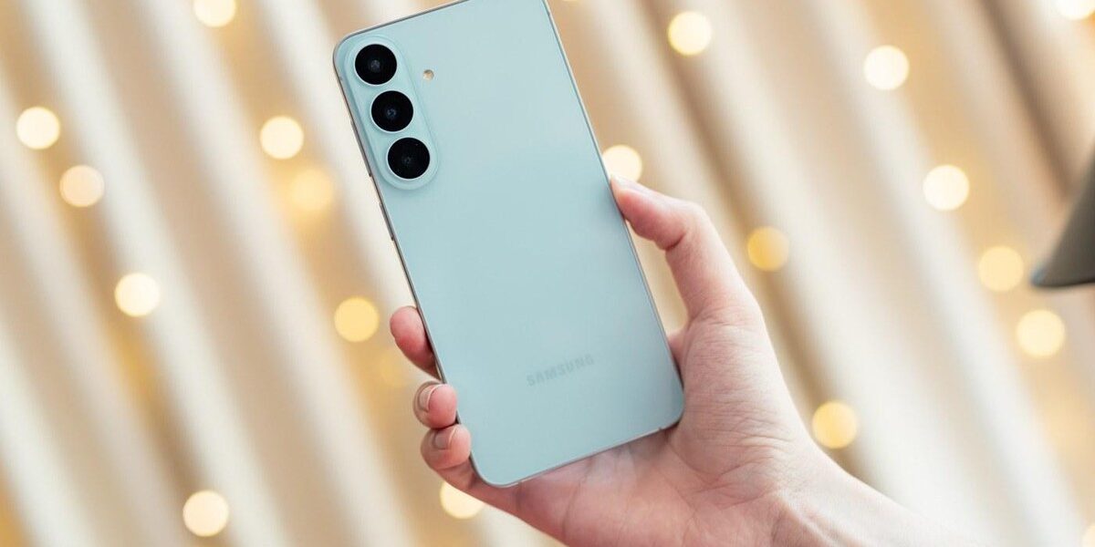 Galaxy S26 FE và bài toán 20 triệu: mua mới hay ôm máy cũ?