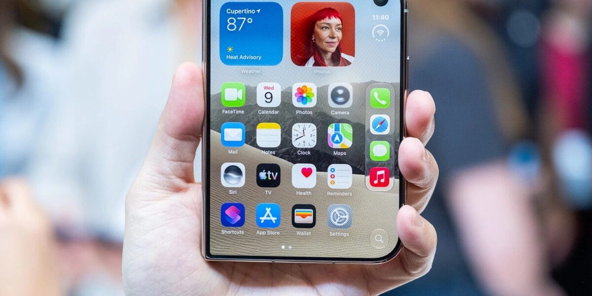 iPhone Duo: Thiết kế gập gây tranh luận — Ưu điểm, hạn chế và những phản ứng đầu tiên