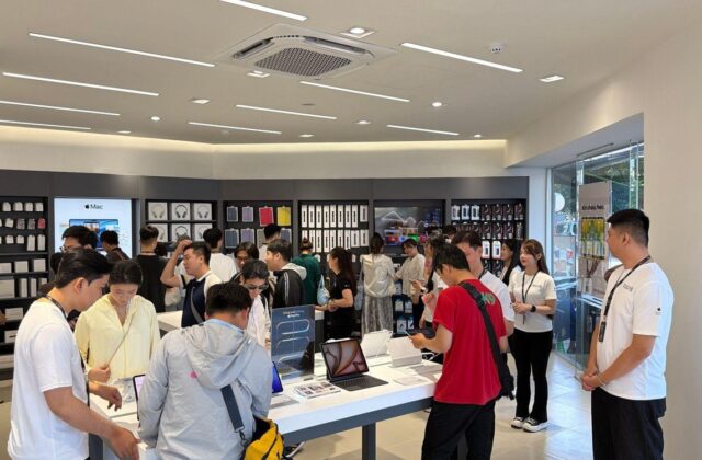 Mua iPhone 18 Pro tại TopZone: Những quyền lợi, giới hạn và lời khuyên trước khi đặt hàng